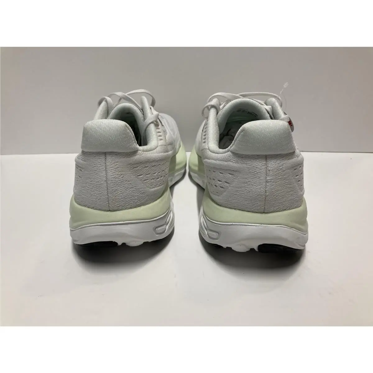 New Balance shoes - New Balance Fresh Foam Vongo - MVNGOCJ6 - White (UPC: 197968093318) 3