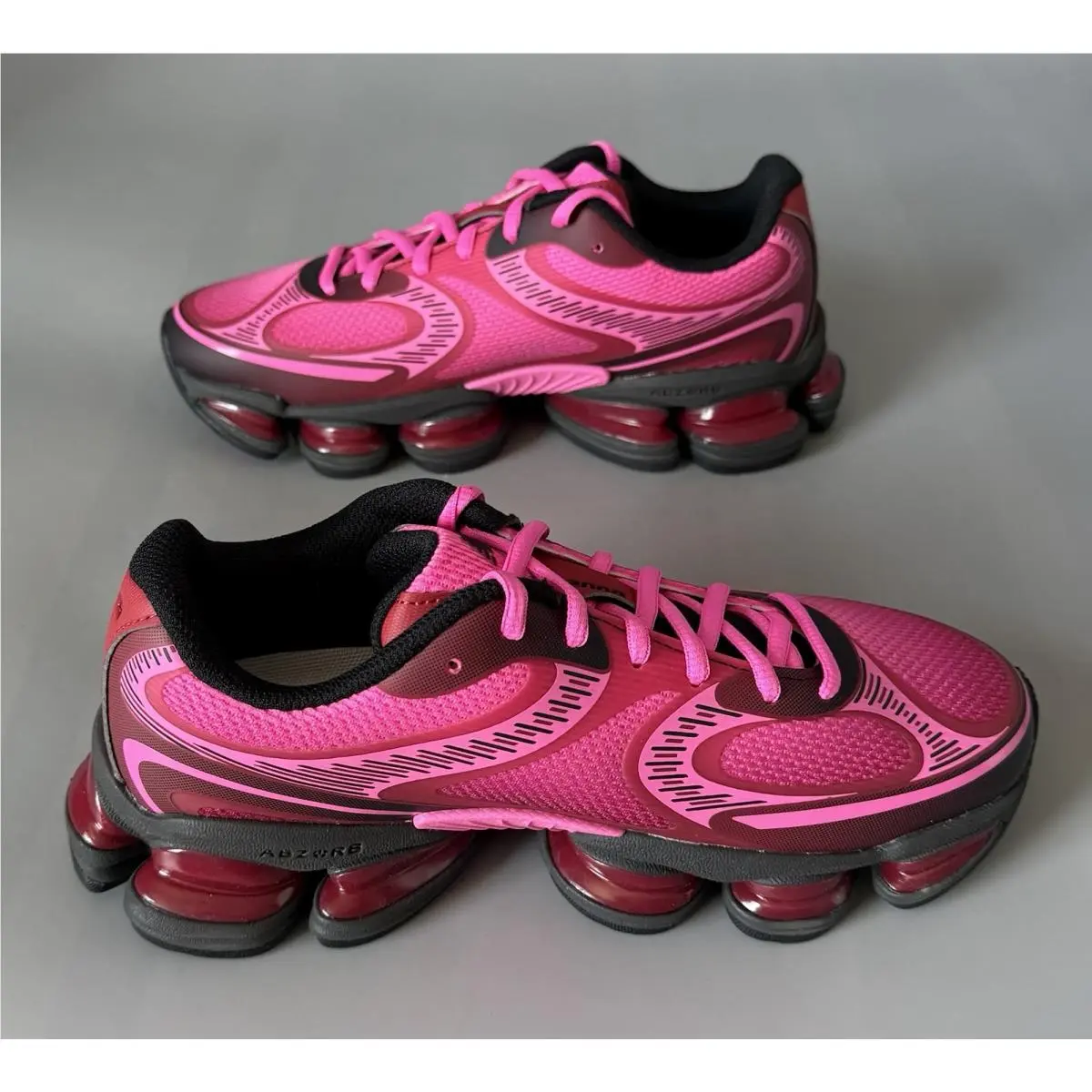 New Balance shoes - New Balance 2000 - Pink Red (UPC: 0198688536314) 1