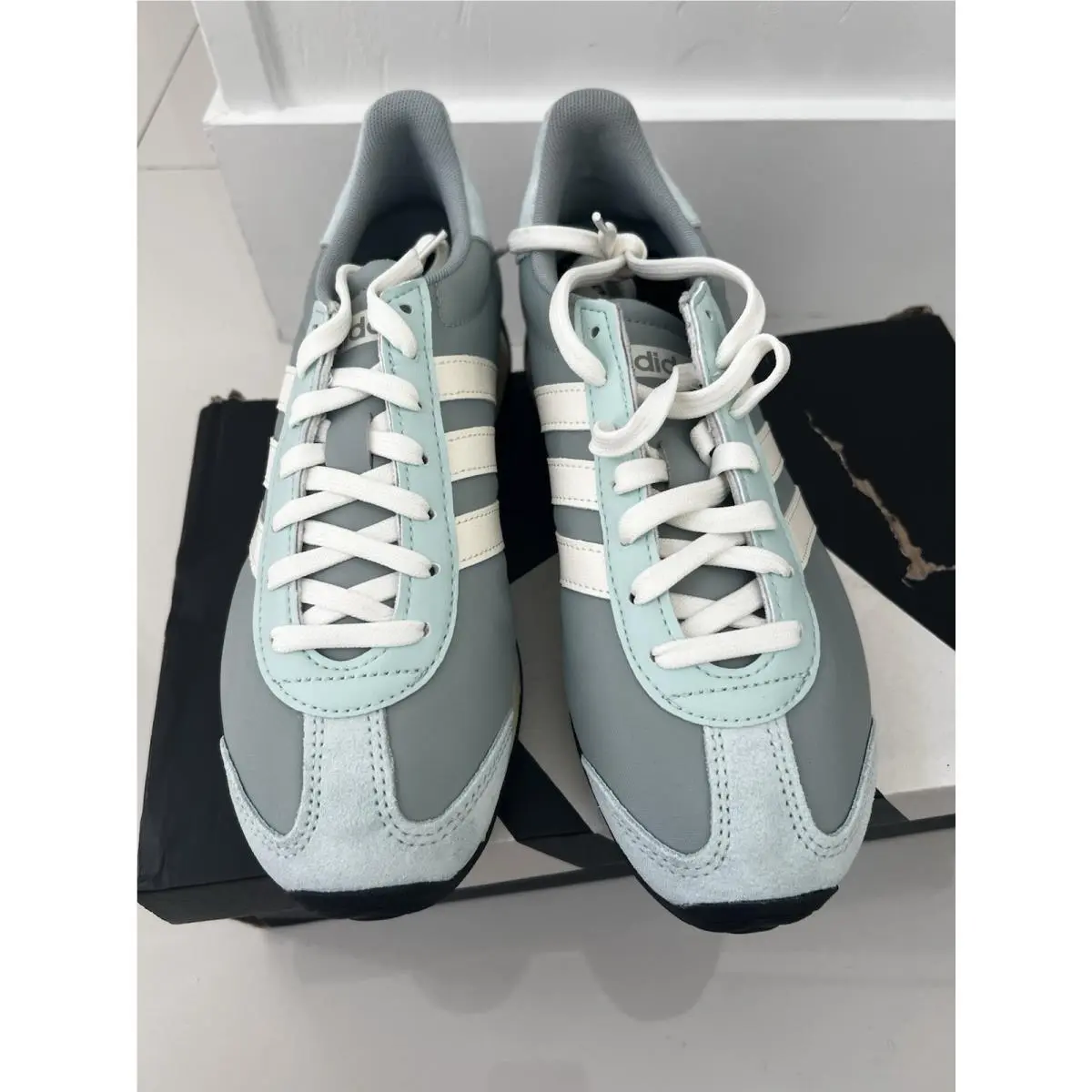 Adidas shoes - ADIDAS Runvista - Runvista - HQ2334 - Blue 4