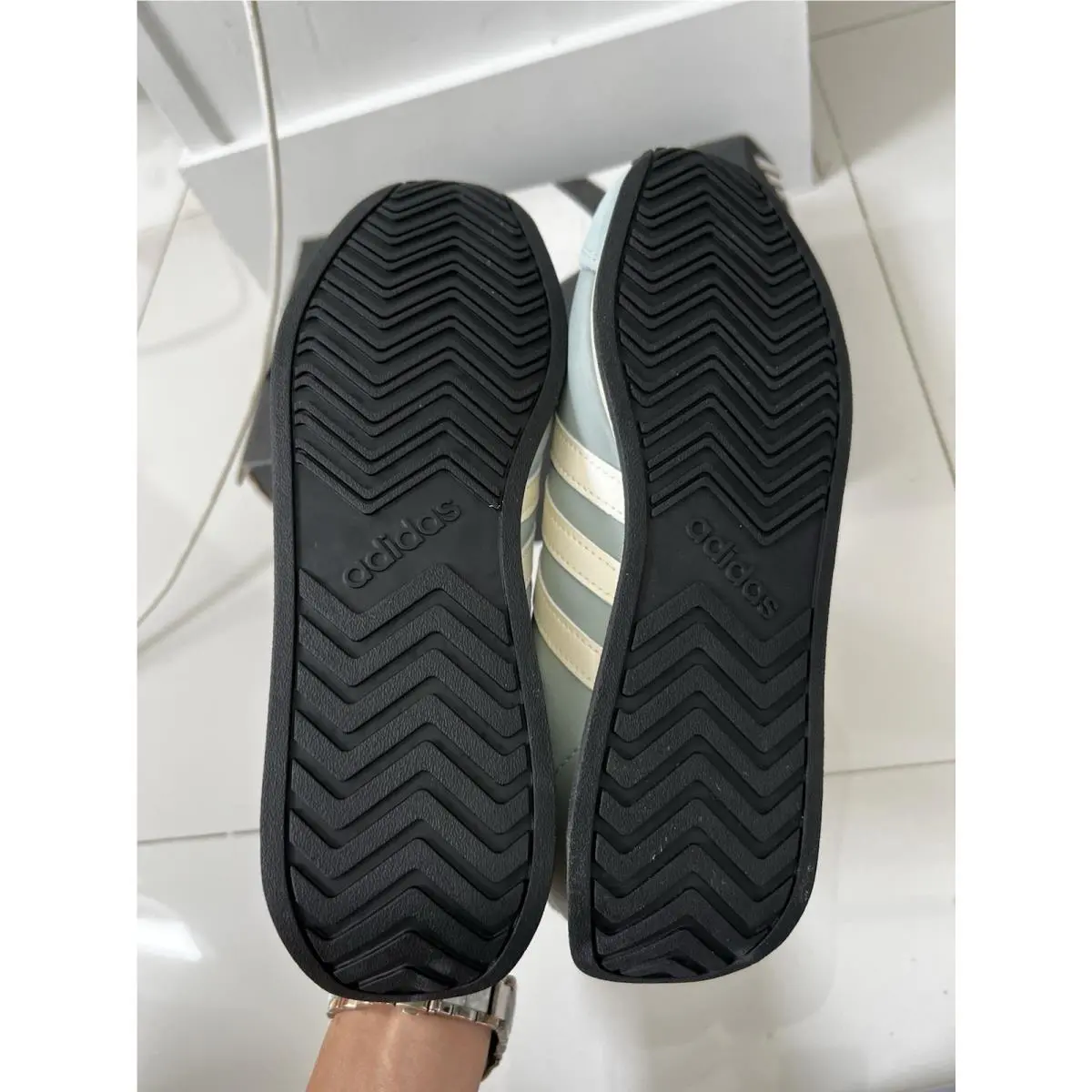 Adidas shoes - ADIDAS Runvista - Runvista - HQ2334 - Blue 12