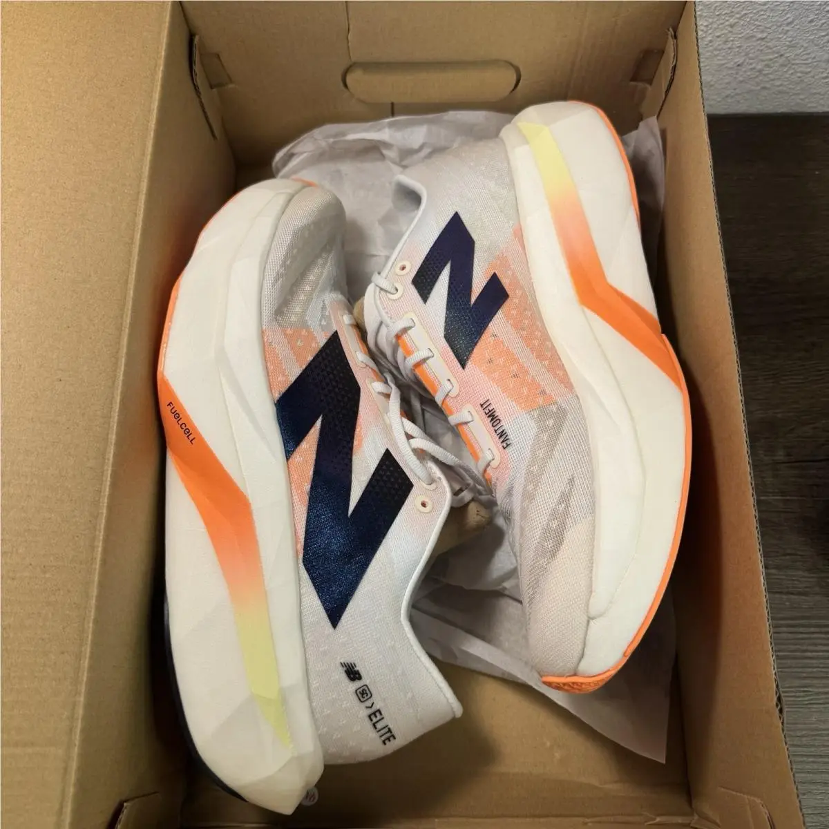 New Balance shoes - New Balance FuelCell SuperComp Elite v4 - WRCELCW4 - White 1