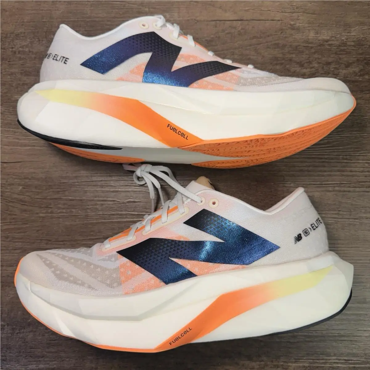 New Balance shoes - New Balance FuelCell SuperComp Elite v4 - WRCELCW4 - White 3