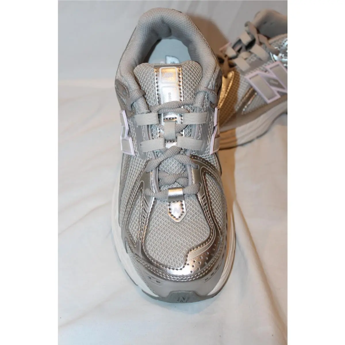 New Balance shoes - New Balance 1906 - SILVER PURPLE 4