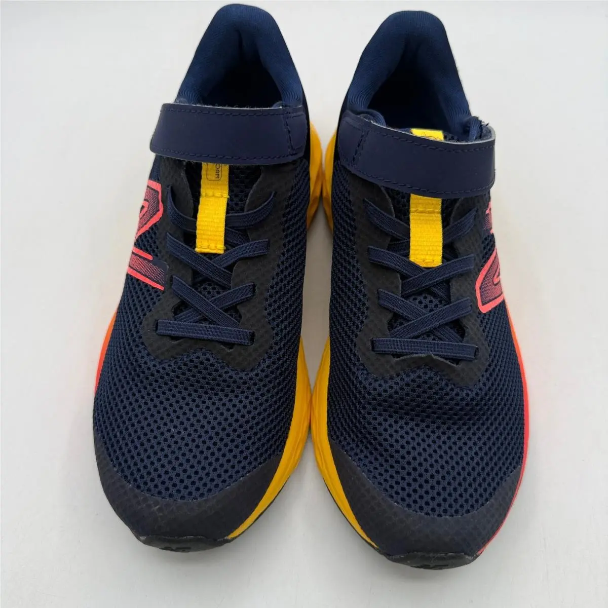 New Balance shoes - New Balance Fresh Foam Arishi v4 - Blue 1