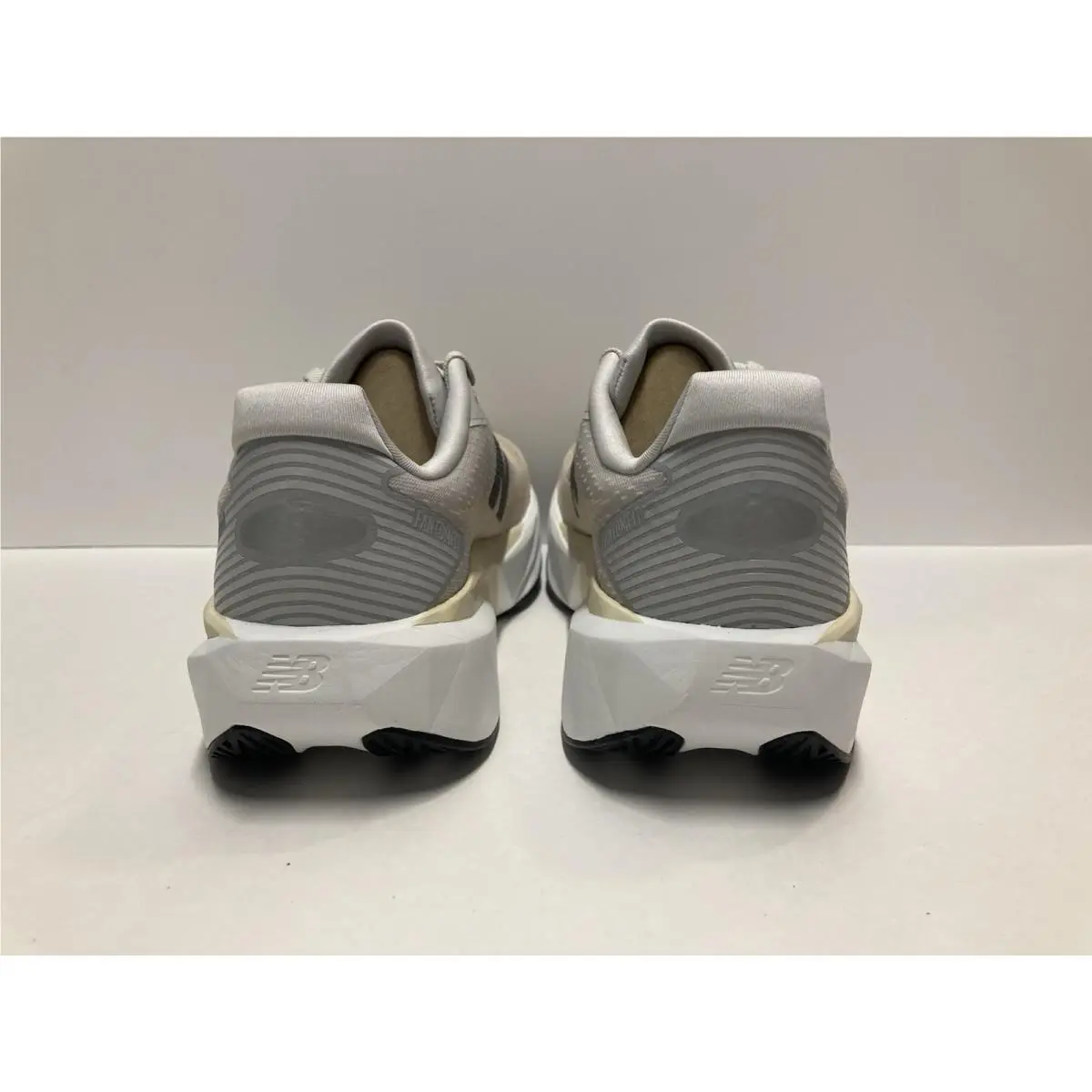 New Balance shoes - New Balance FuelCell Rebel - FuelCell Rebel - WFCXLX5 - Gray (UPC: 198686836393) 3