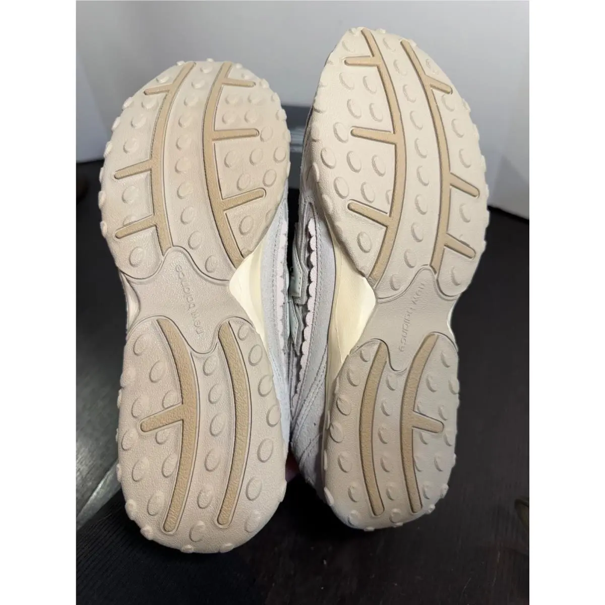 New Balance shoes - Grey, Cream 14