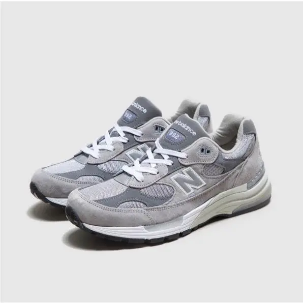 New Balance shoes - New Balance 992 - Gray (UPC: 197967656279) 0