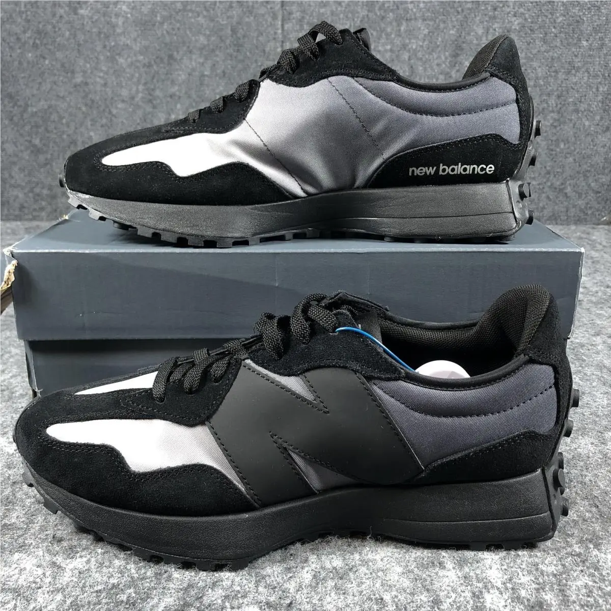 New Balance shoes - New Balance 327 - MS327SB - Black 1