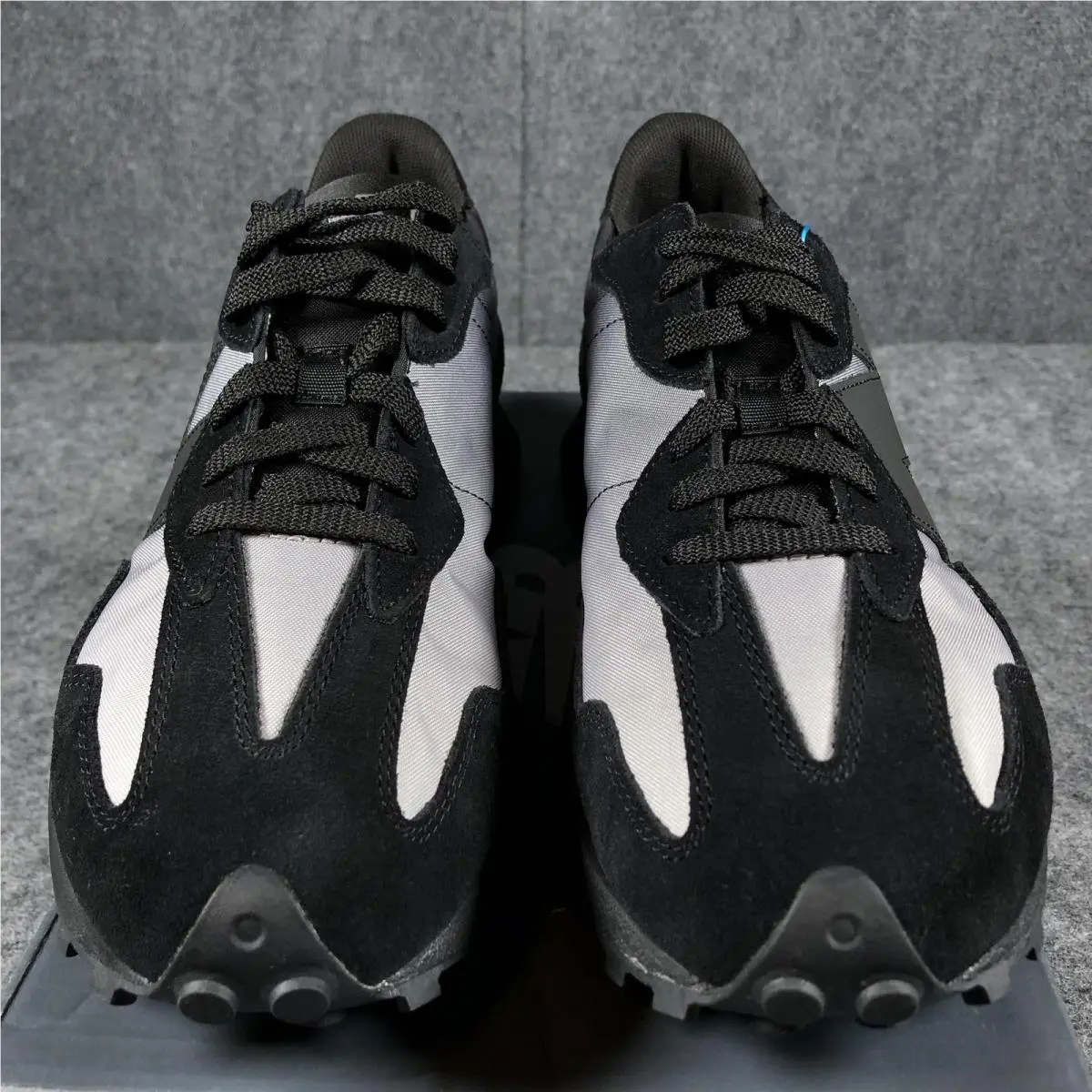 New Balance shoes - New Balance 327 - MS327SB - Black 2