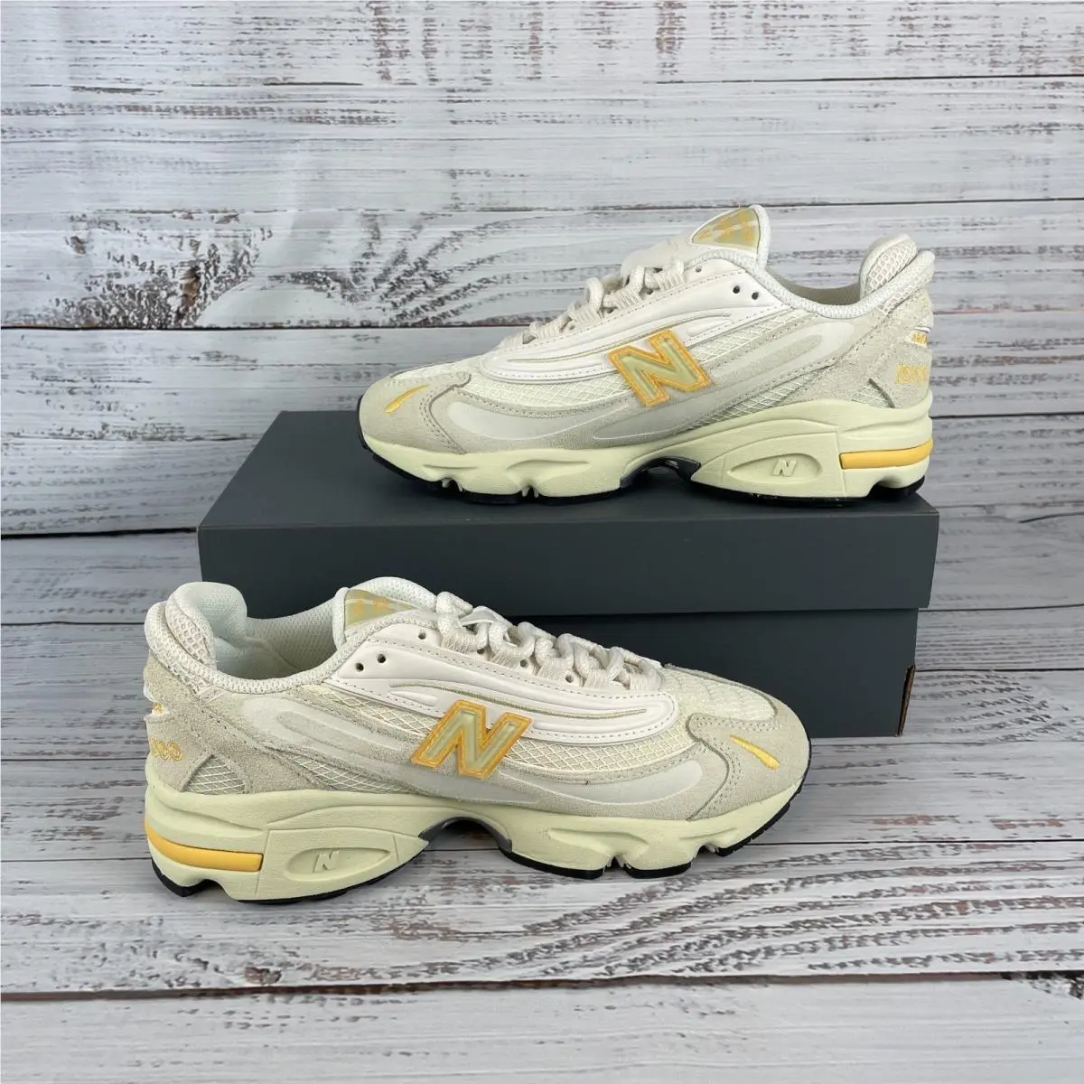 New Balance shoes - New Balance 1000 - Gray (UPC: 197968516527) 0