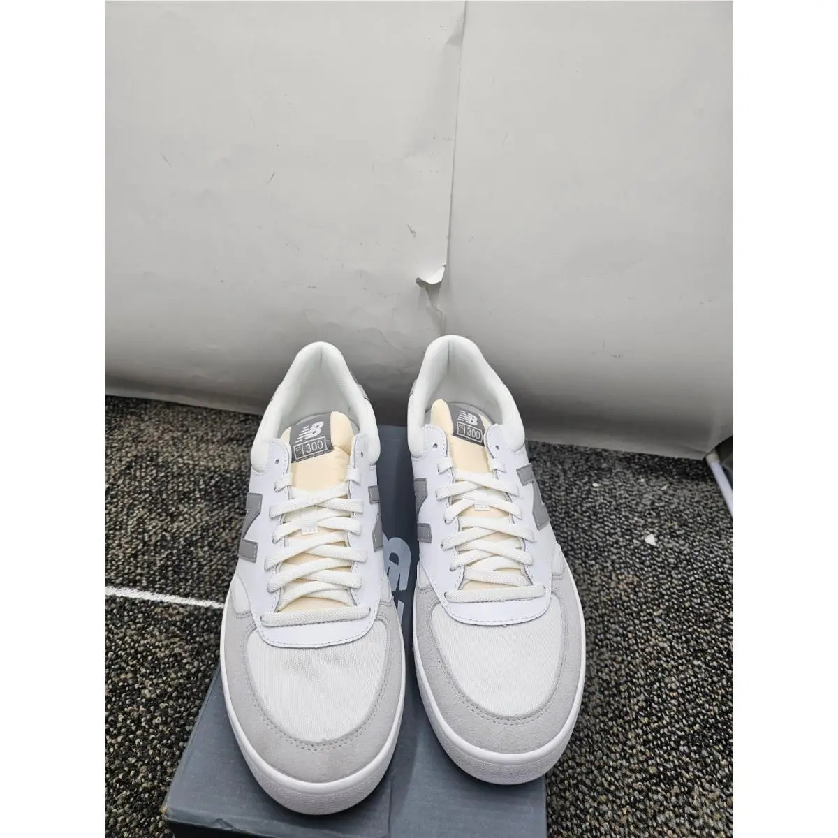 New Balance shoes - New Balance 300 - CT300GW3 - White (UPC: 197376504079) 0