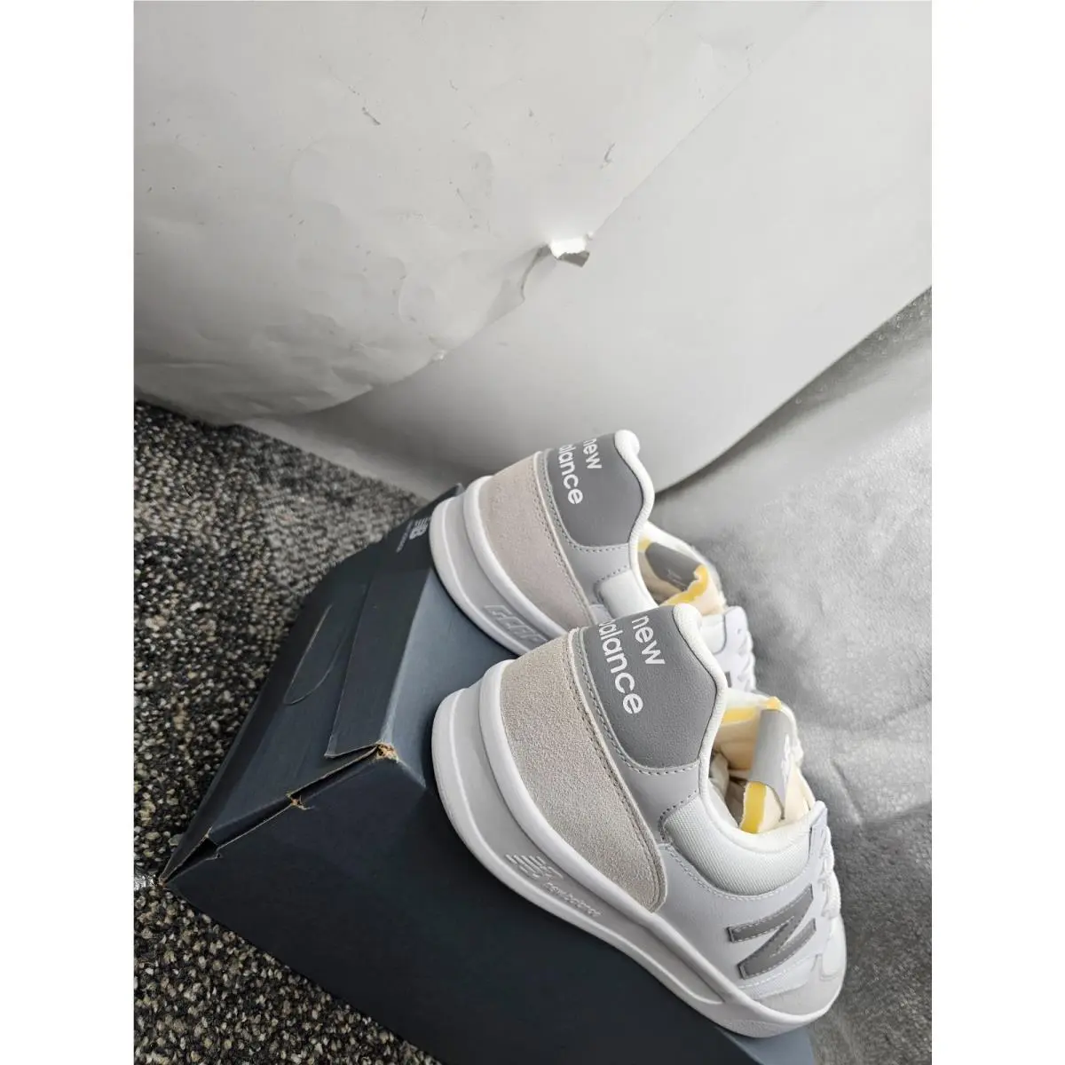 New Balance shoes - New Balance 300 - CT300GW3 - White (UPC: 197376504079) 2