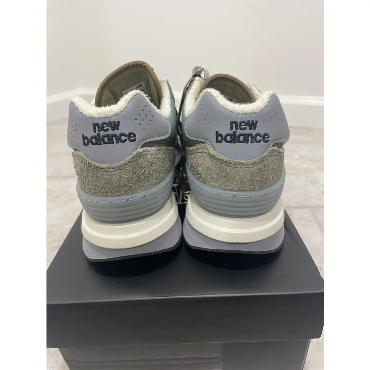 New Balance shoes - New Balance 574 - U574LGST - Green 1