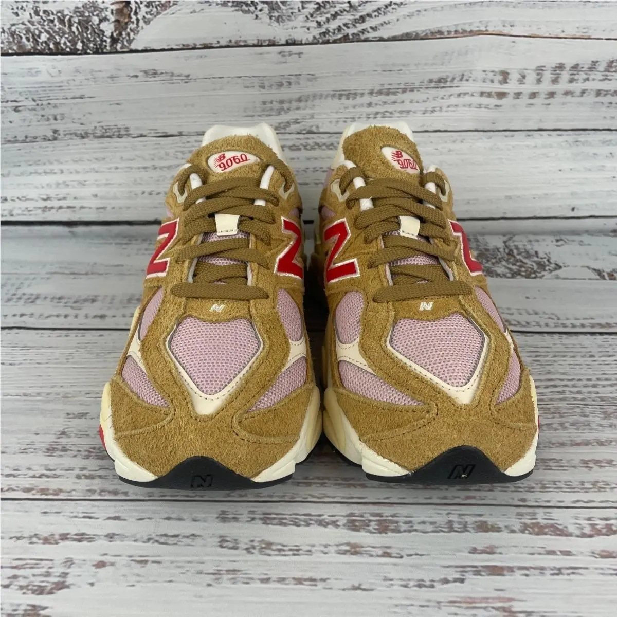 New Balance shoes - New Balance 9060 - Red (UPC: 197968446084) 2