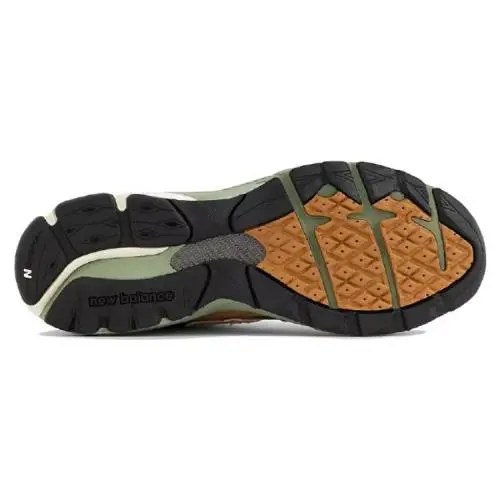 New Balance shoes - New Balance 990 v3 - M990WG3 - Brown (UPC: 196071825465) 4