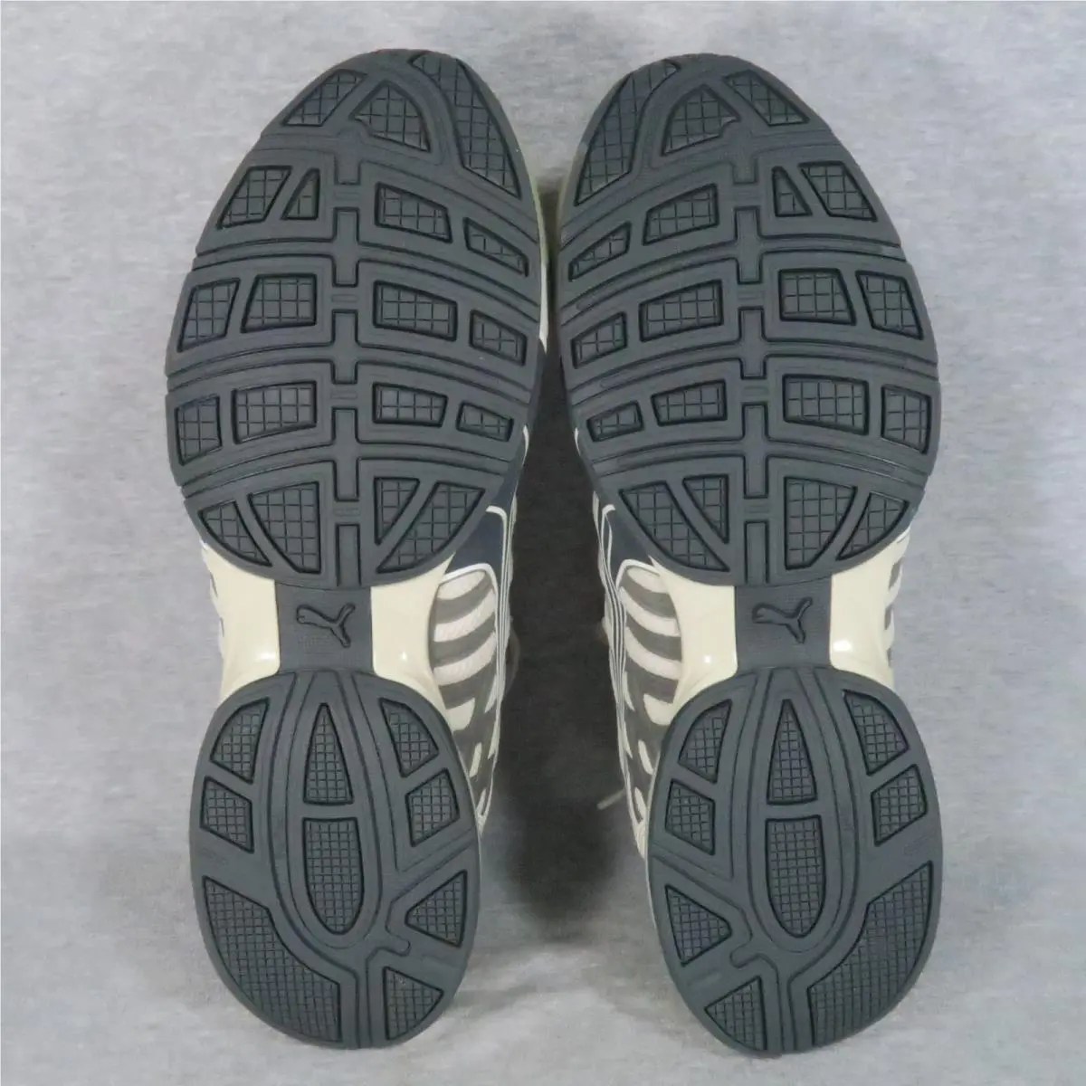 Puma shoes - PUMA Voltaic Evo - Voltaic Evo - 379601-27 - Beige 4