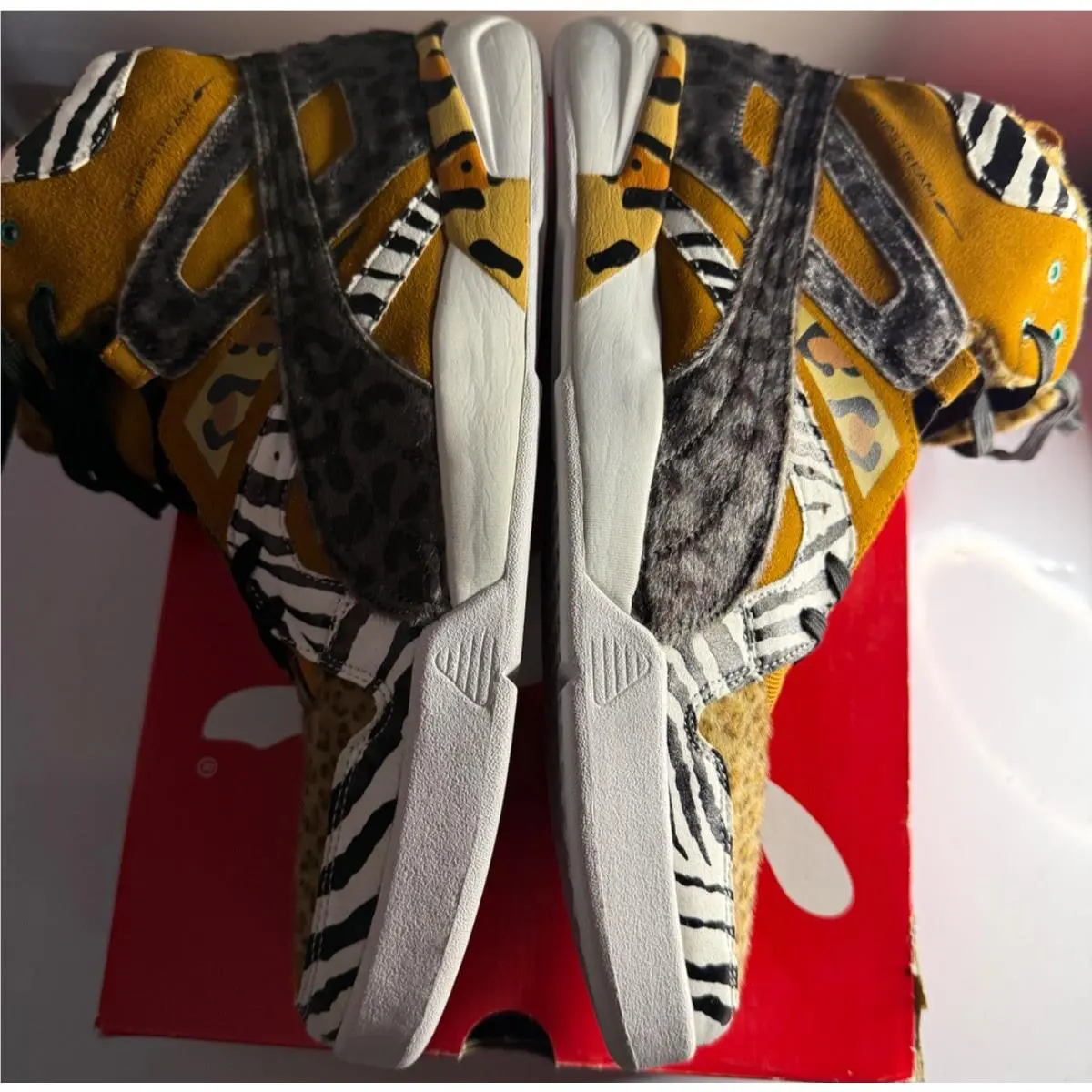 Puma shoes - Madbury Club x Puma Future Trinomic Slipstream Lite - 355657-01 - Multicolor (UPC: 887119741563) 4
