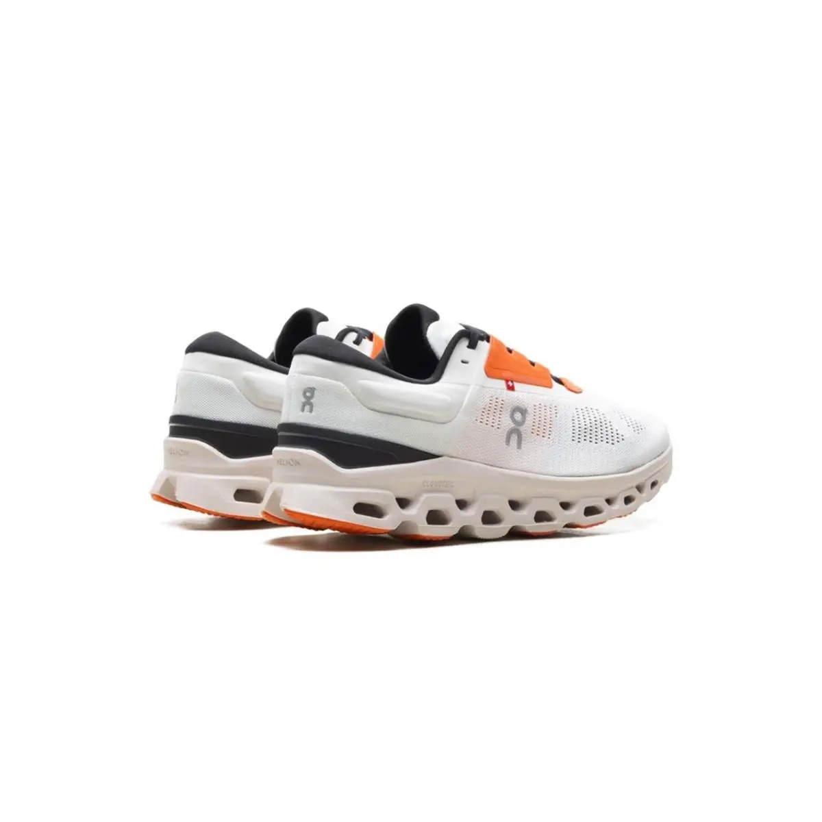 On-Running shoes - White 4