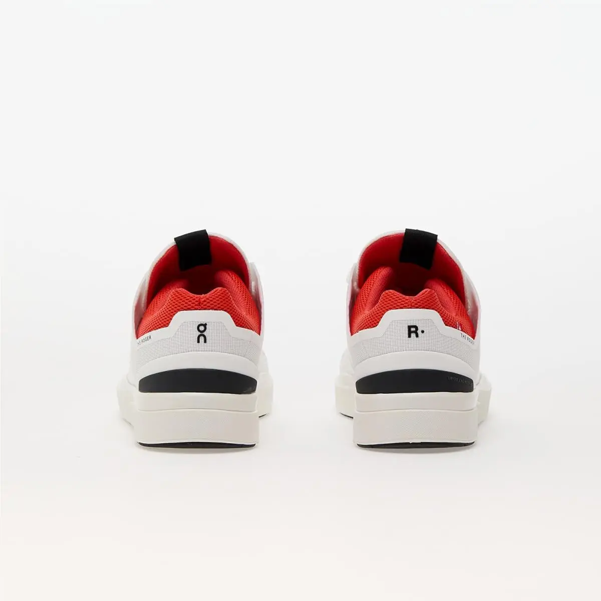 On-Running shoes - White 3