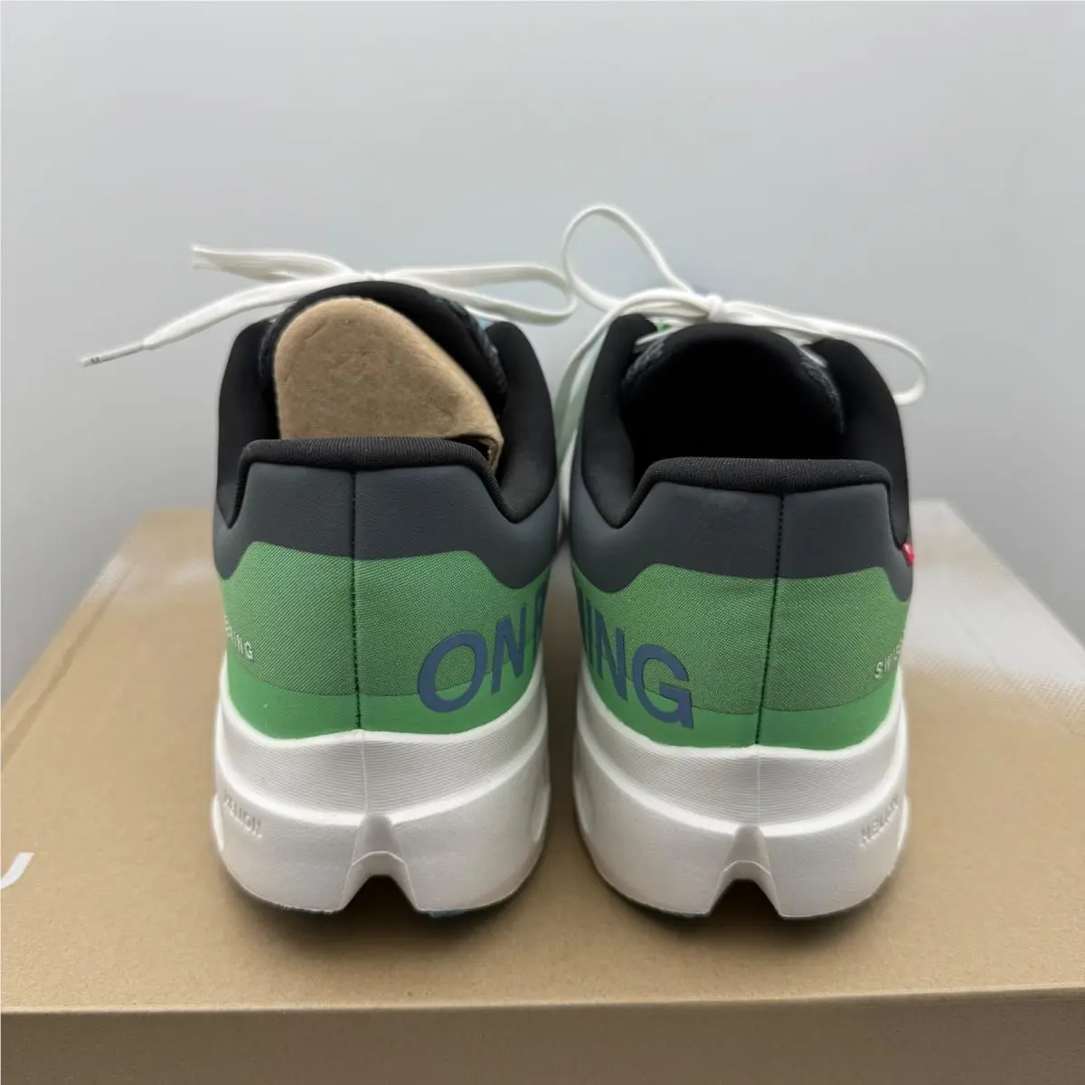 On-Running shoes - Cloudsurfer Next - Cloudsurfer Next - Blue 2