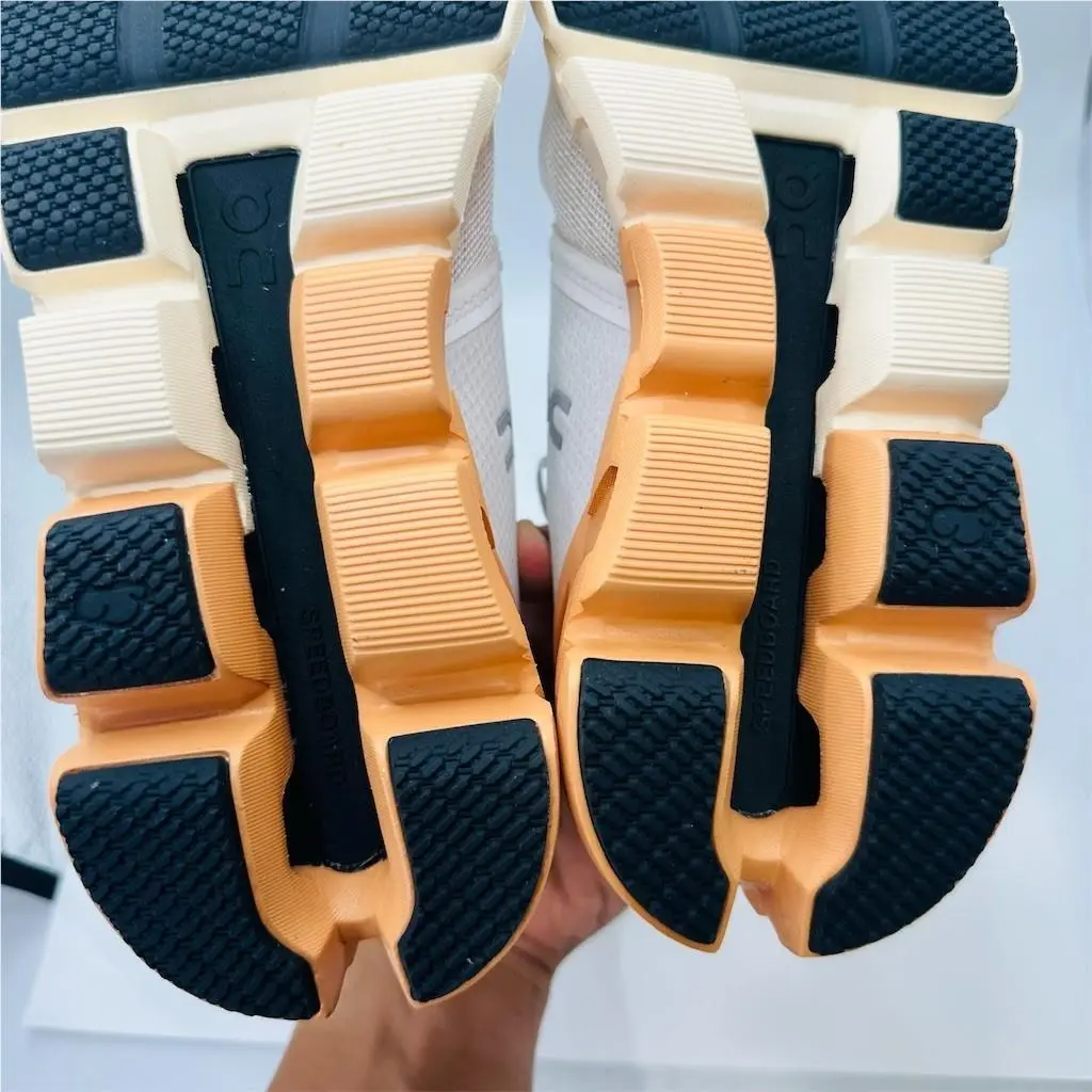 On-Running shoes - Cloudflyer 4 - Cloudflyer - White 9