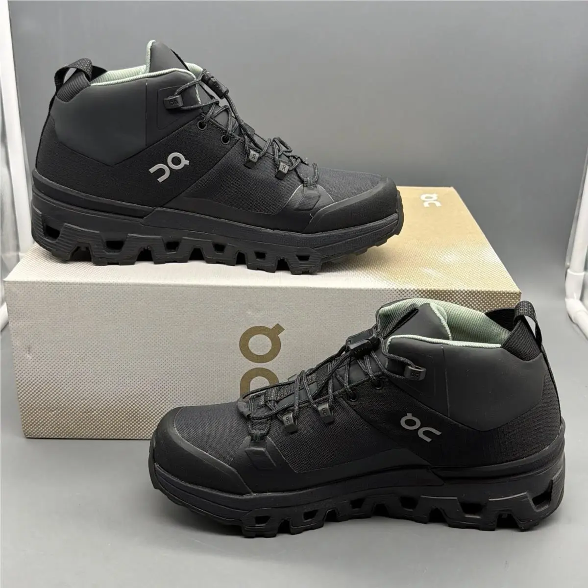 On-Running shoes - On Cloudtrax Waterproof - Cloudtrax Waterproof - 3WD10880553 - Black (UPC: 7630419178613) 1