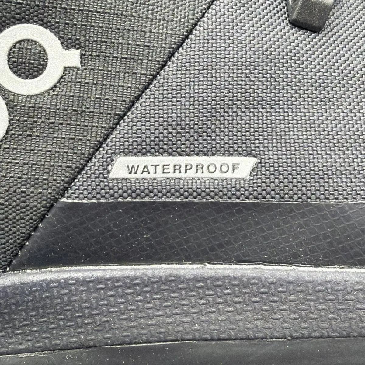 On-Running shoes - On Cloudtrax Waterproof - Cloudtrax Waterproof - 3WD10880553 - Black (UPC: 7630419178613) 9
