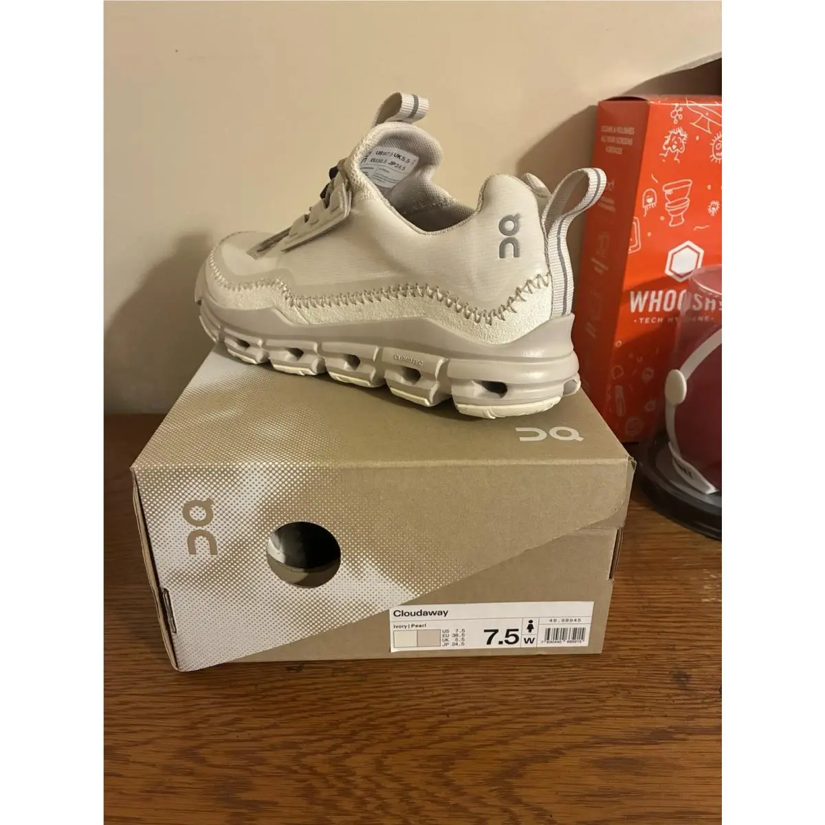 On Running Cloudaway Women’s Shoes Size 7.5 Ivory Pearl White