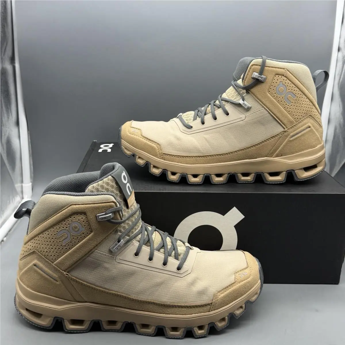 On Cloudridge Men’s 7.5 Women’s 9 M Trail Hiking Shoes Outdoor Boots ‘sand/rock’