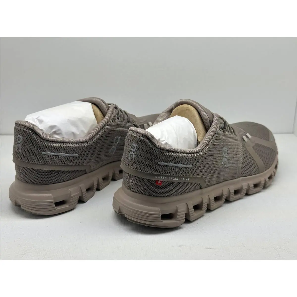 On-Running shoes - On Cloud 5 - Cloud - Gray 1