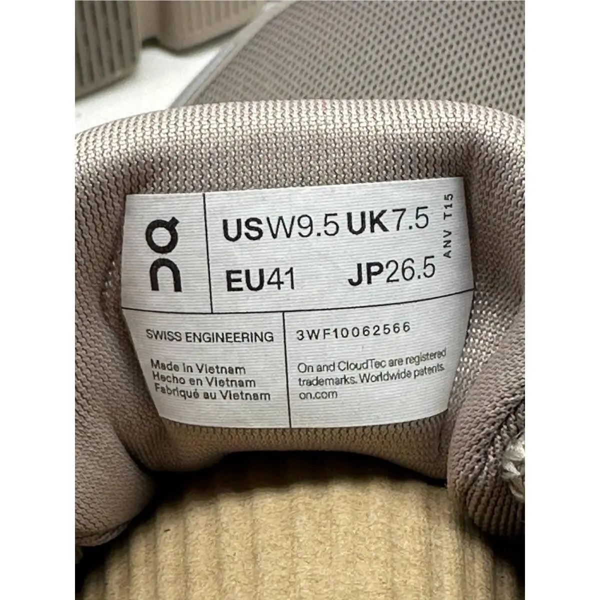 On-Running shoes - On Cloud 5 - Cloud - Gray 4
