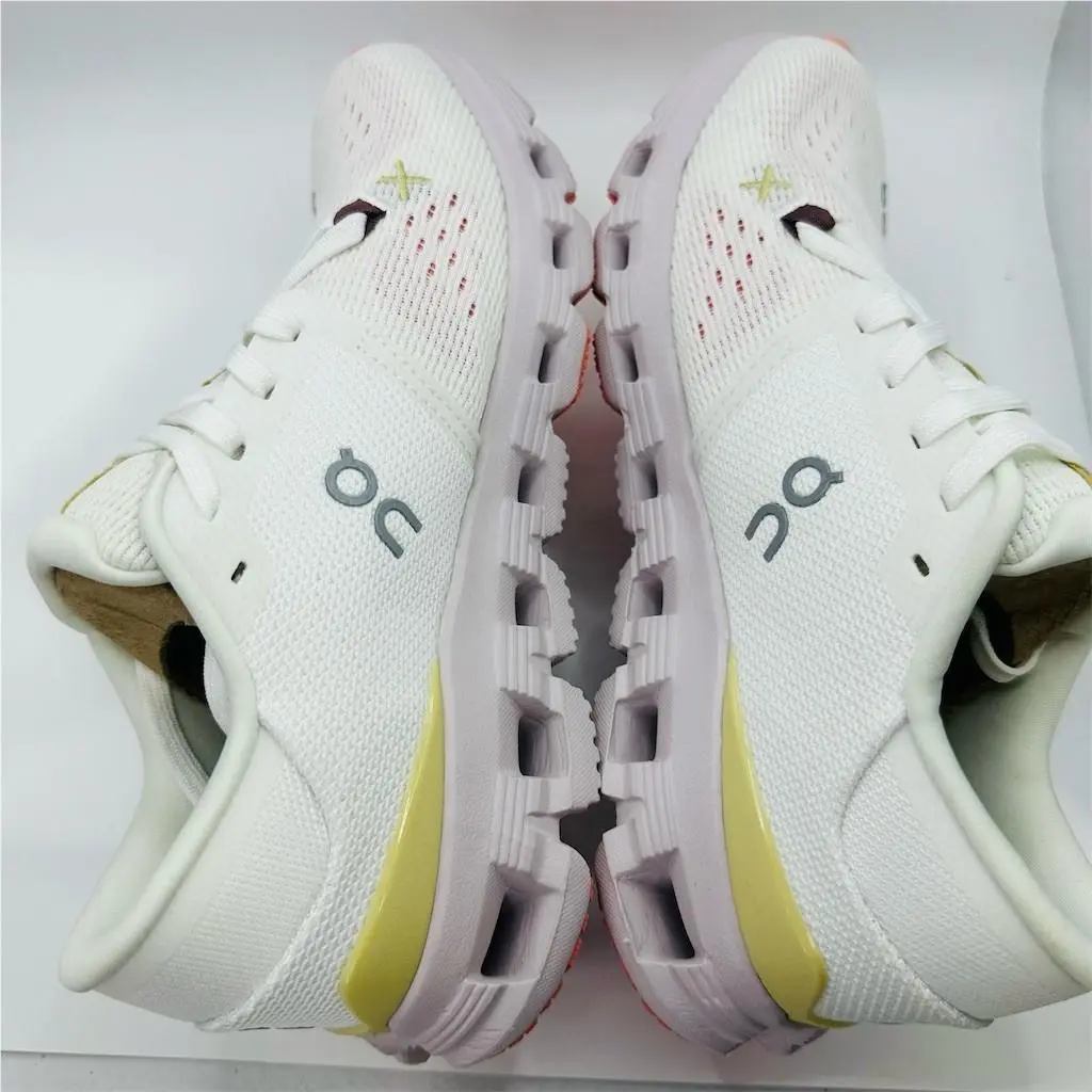 On-Running shoes - Cloud X 4 - Cloud - Ivory 4