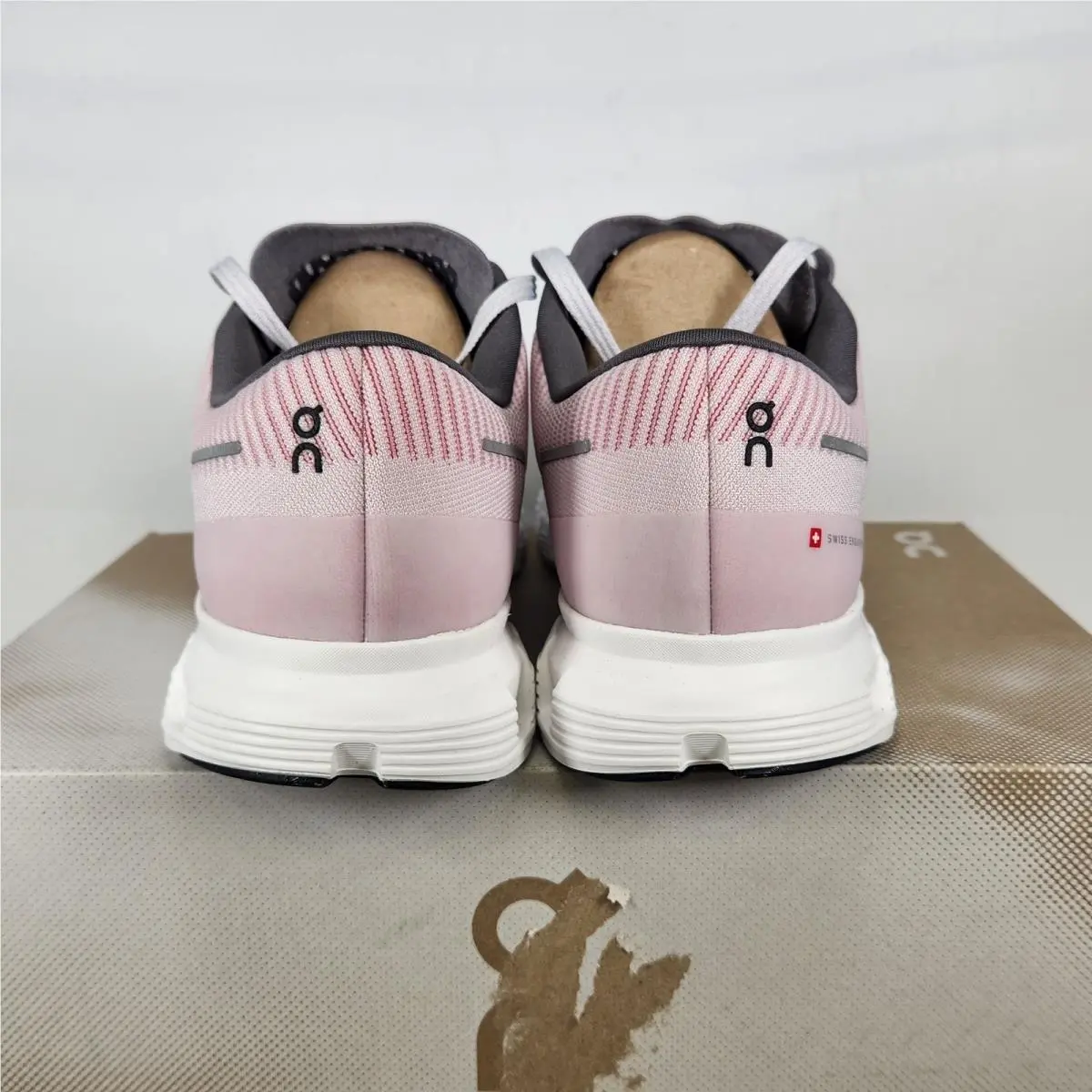 On-Running shoes - Cloud 6 Push - Cloud Push - Pink 2