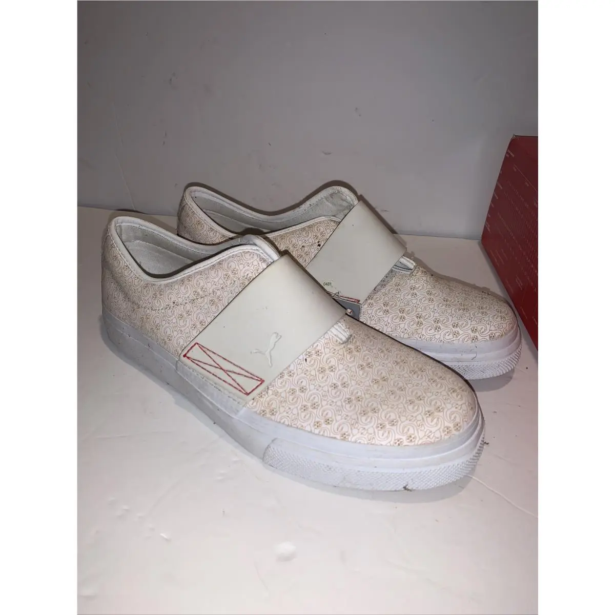 El Rey White Monkey Slip on Shoes Sz 8.5 Mens by Puma