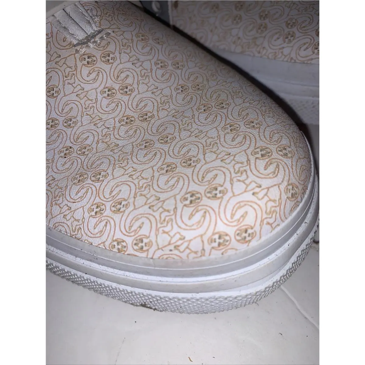 Puma shoes - White 1