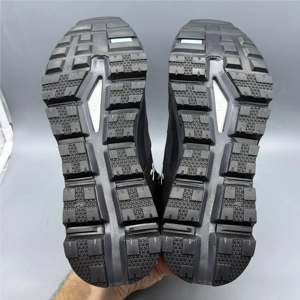 On-Running shoes - Cloudtrax Waterproof - Cloudtrax Waterproof - 3MD10870553 - Black (UPC: 7630419178354) 6