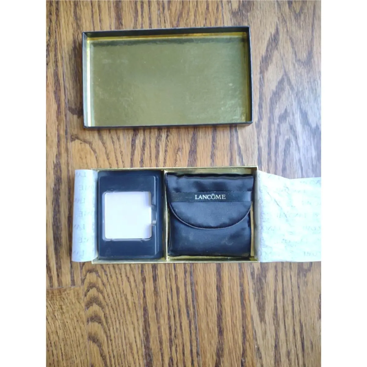 Vintage Lancome Le Poudrier Luxe Pressed Powder Compact Gold Refill Case Nos by Lancôme