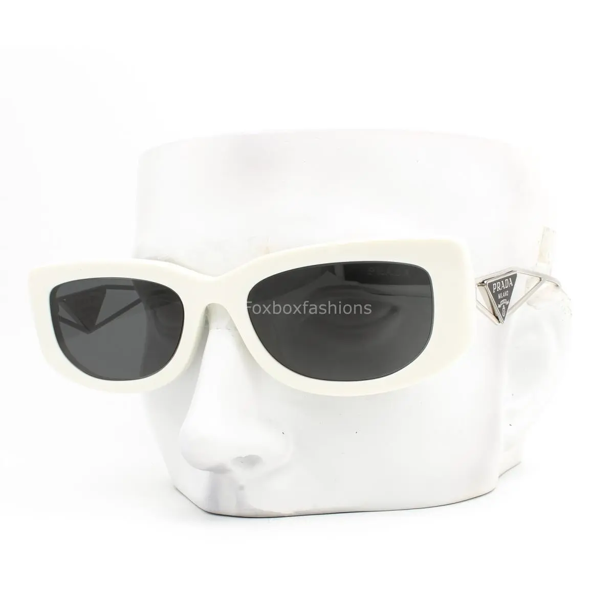 Prada Sunglasses Spr 14Y 142-5S0 Talc White Silver Dark Gray Tinted with Case