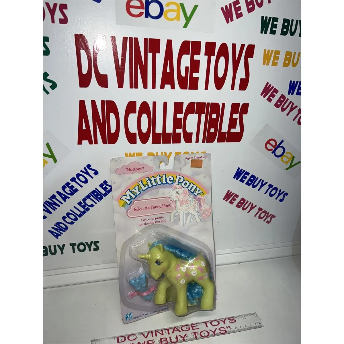 My Little Pony Buttons Twice as Fancy Pony On Card 1987 Hasbro