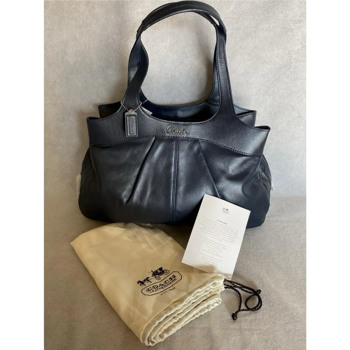 Lexi Lexy 2012 Rare Graphite Leather Shoulder Bag Purse F18829 by Coach