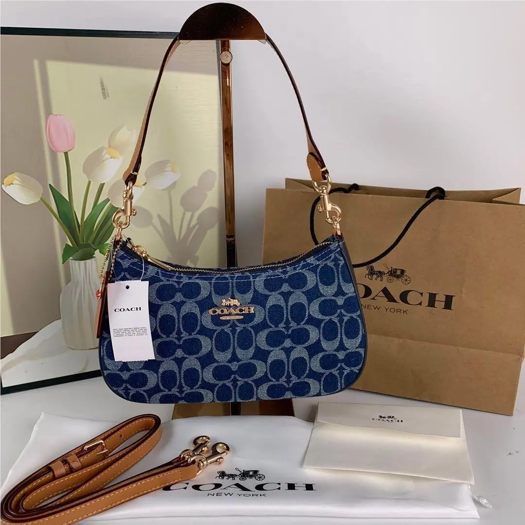 CAF82 Denim/natural Teri Shoulder Bag Signature Denim Outlet Products by Coach