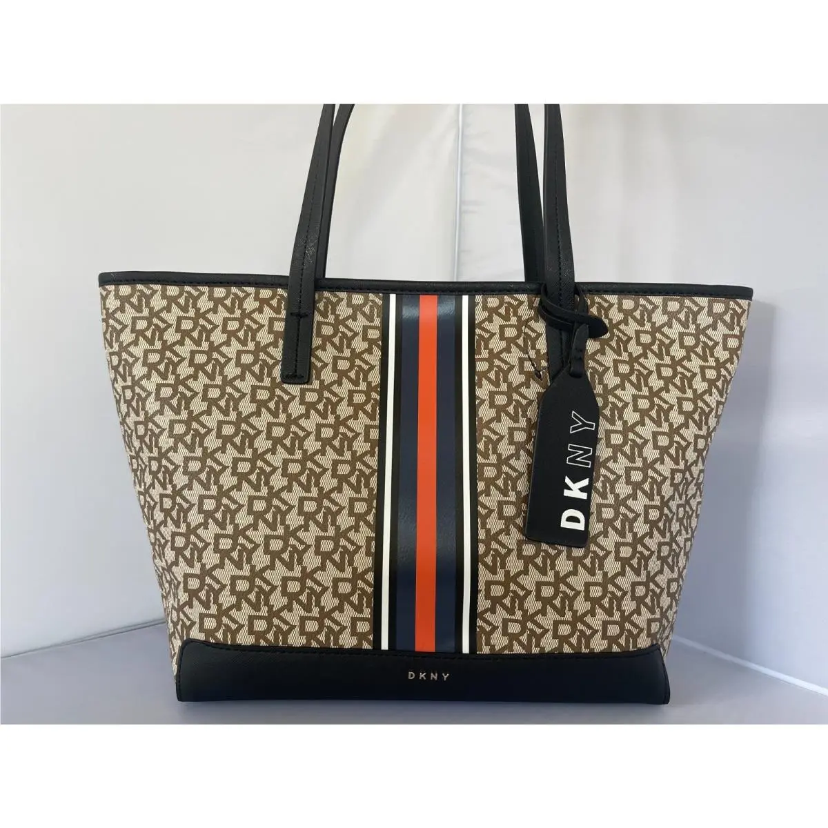 Dkny Tylor Large Tote Shopper R21AJR94 Signature Brownlogo W Classic Stripe by DKNY