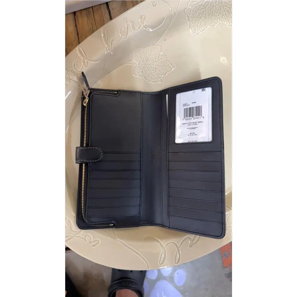 Smith Lth Sway Wallet in Black by Coach