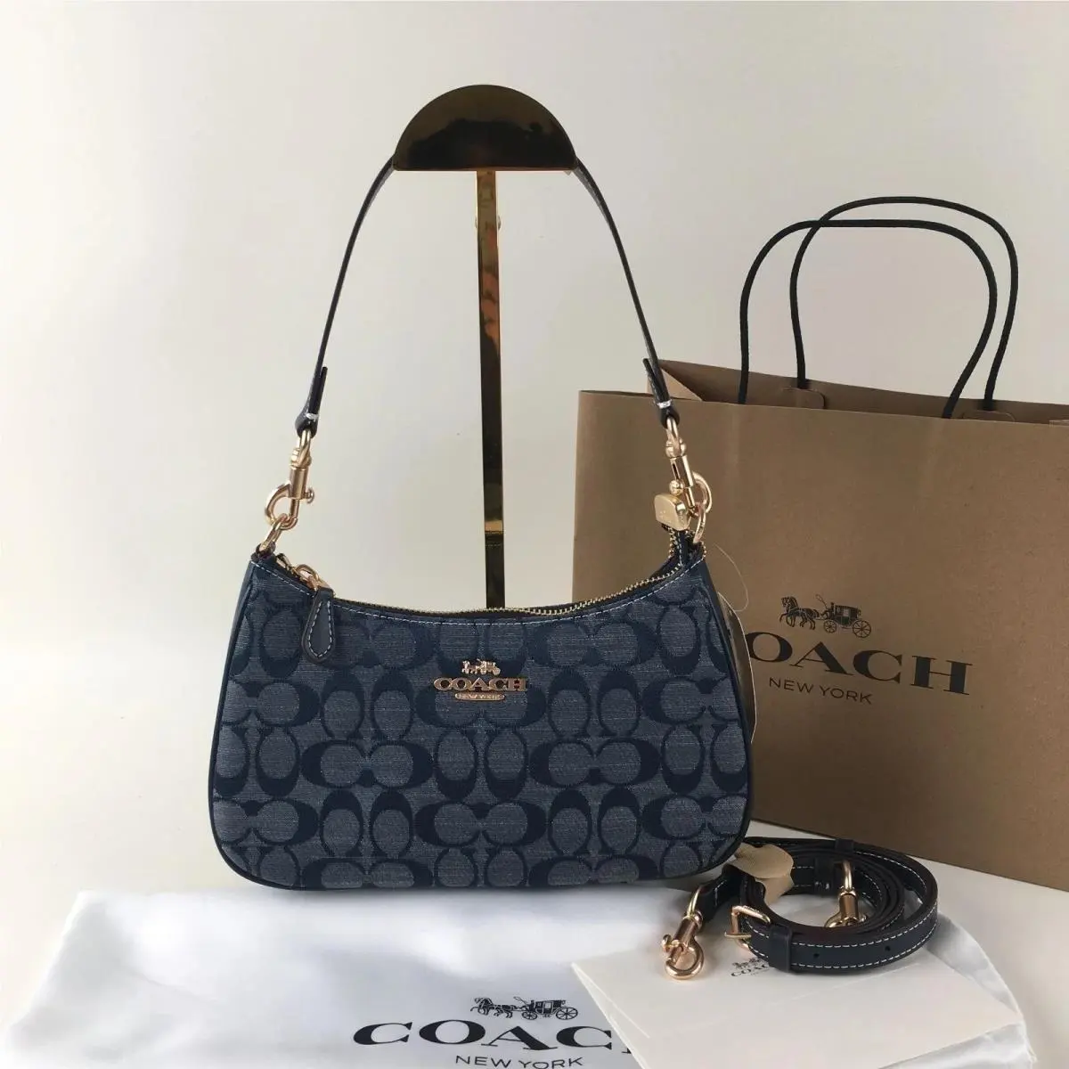 Coach CH139 Teri Shoulder Bag Signature Chambray Blue Outlet