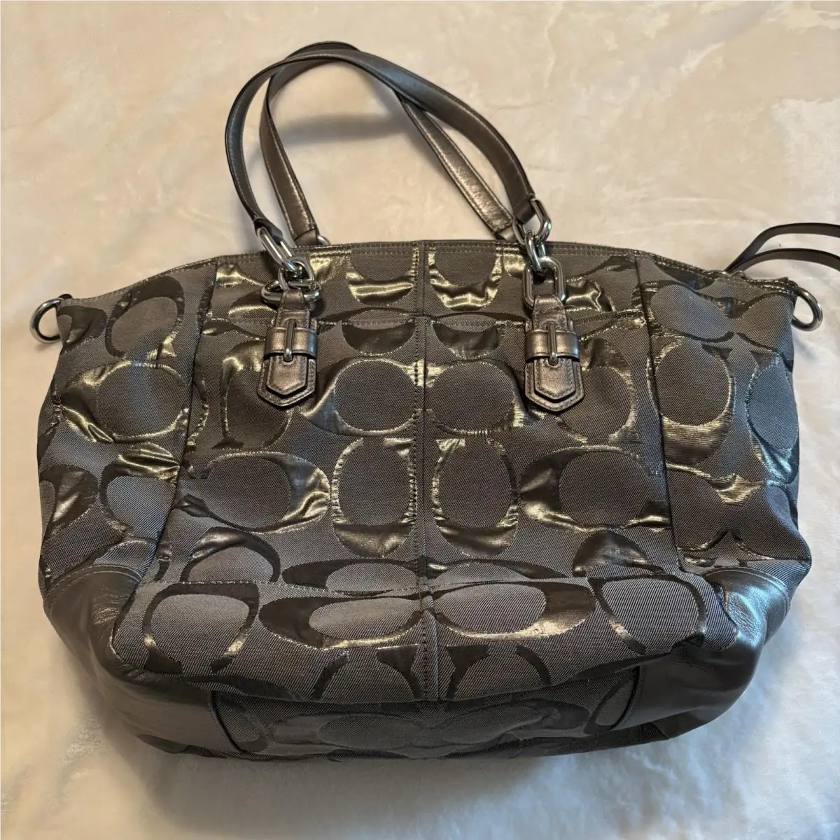 Silver Olive Metallic Signature C” Logo Handbag 17866 W/cloth Bag by Coach