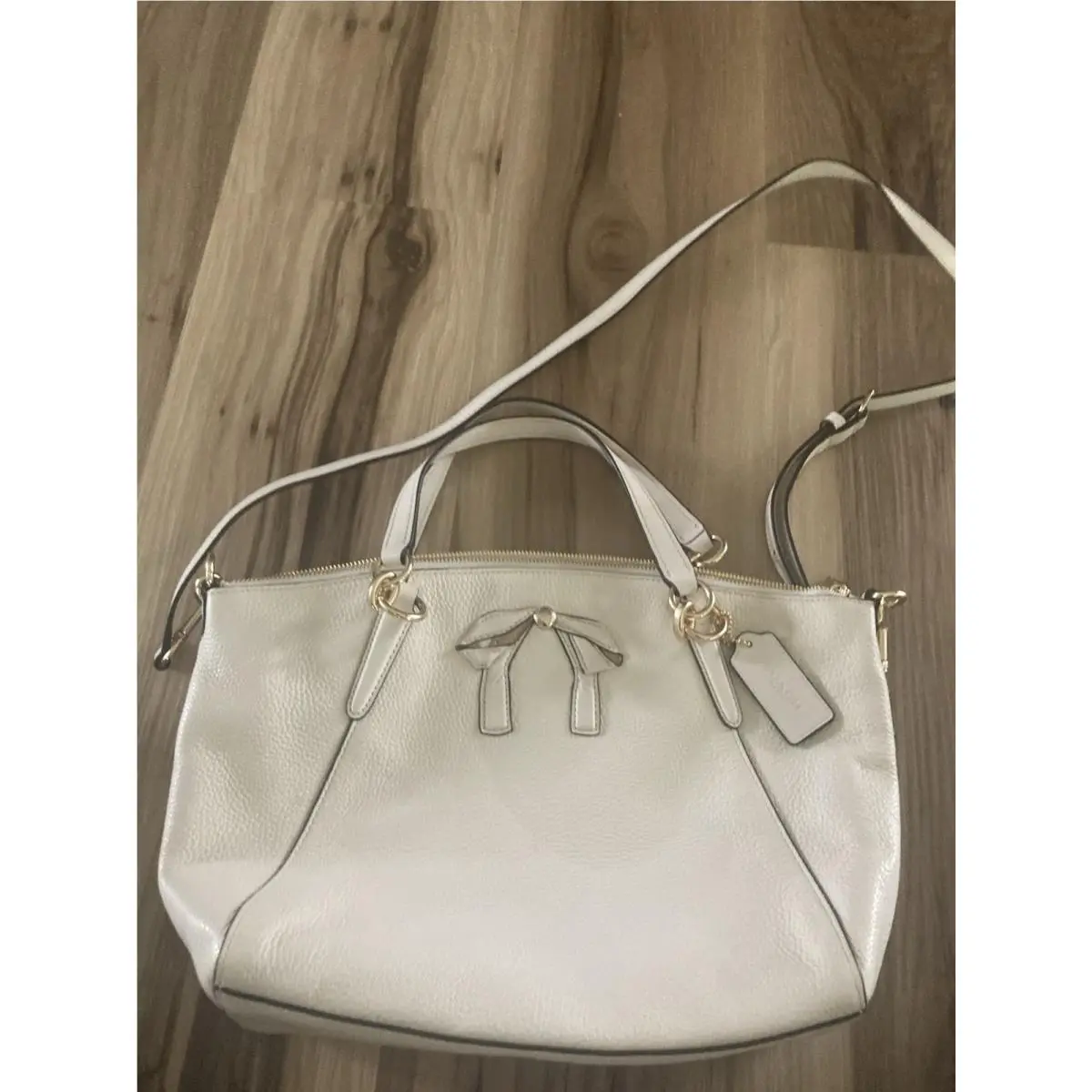 F28969 Kelsey Satchel / Bow Chalk White Crossbody Handbag by Coach
