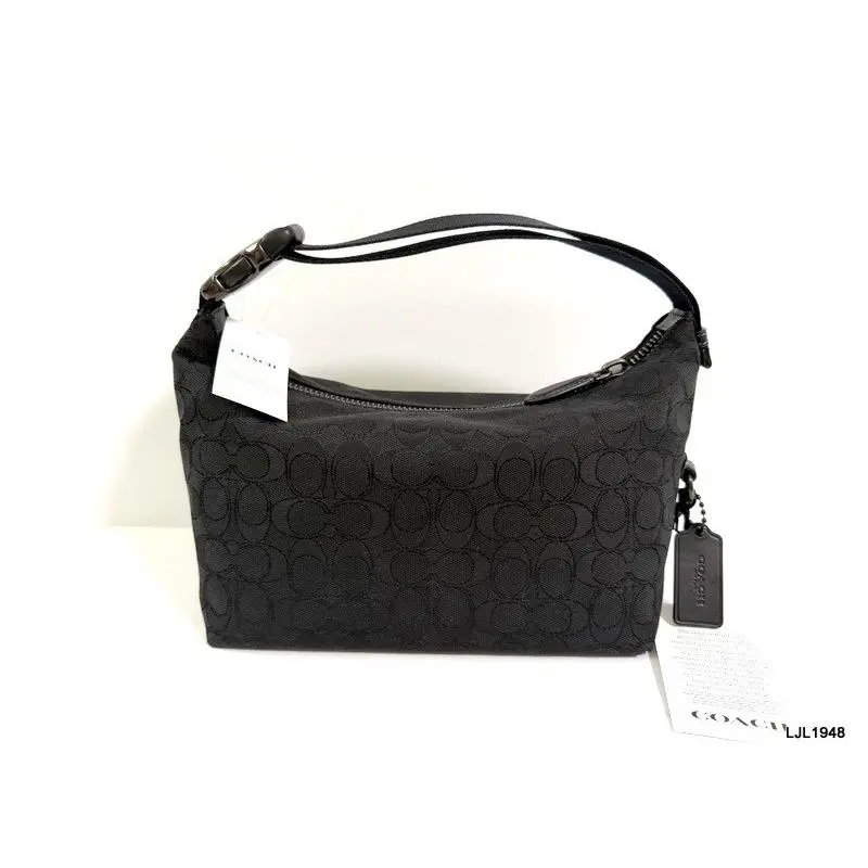 Travel Kit in Signature Jacquard with Speedclip Black CCF79 by Coach
