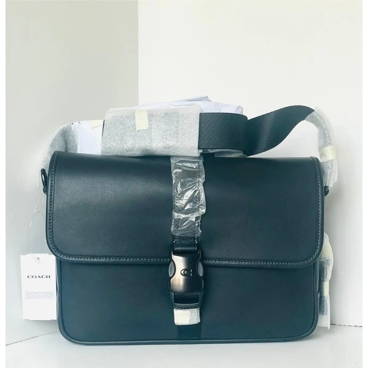 League Messenger Bag CU042 Black Leather Crossbody Commuter Men`s by Coach