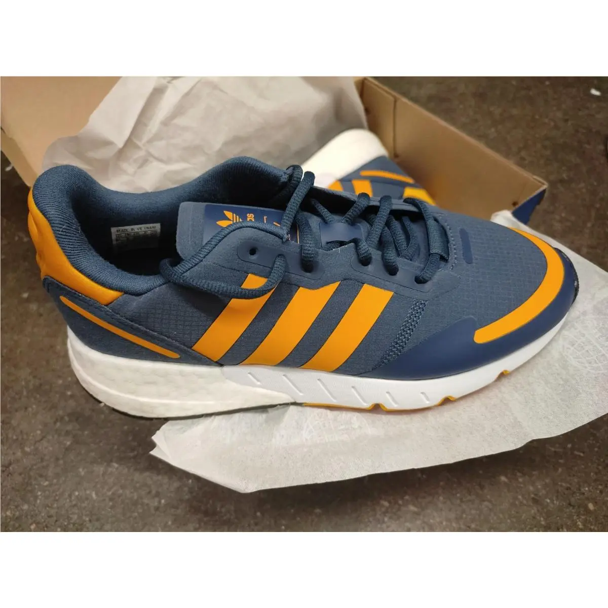 Adidas shoes - adidas - H00416 - Crew Navy/Semi Solar Gold/Crew Navy 0