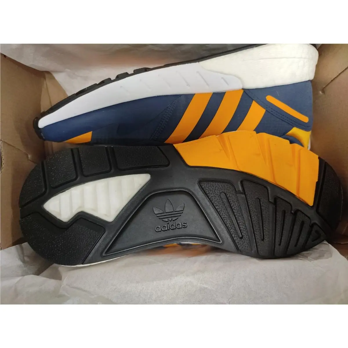 Adidas shoes - adidas - H00416 - Crew Navy/Semi Solar Gold/Crew Navy 3